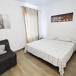 Floritas 31-2 Apartamento